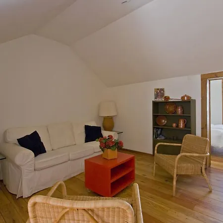 Lxway Diario De Noticias Color Apartman Lisboa